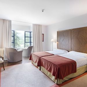 Standard Zimmer mit Kingsize-Bett